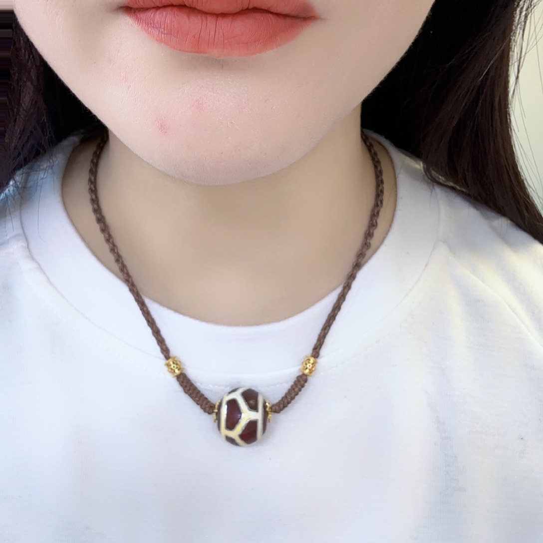 玛瑙/玉髓颈饰未镶嵌