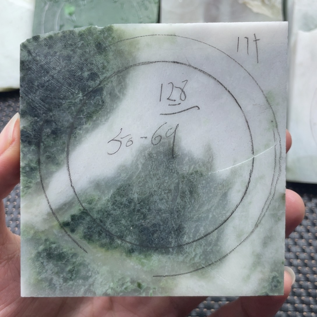 独山玉定制手镯未镶嵌