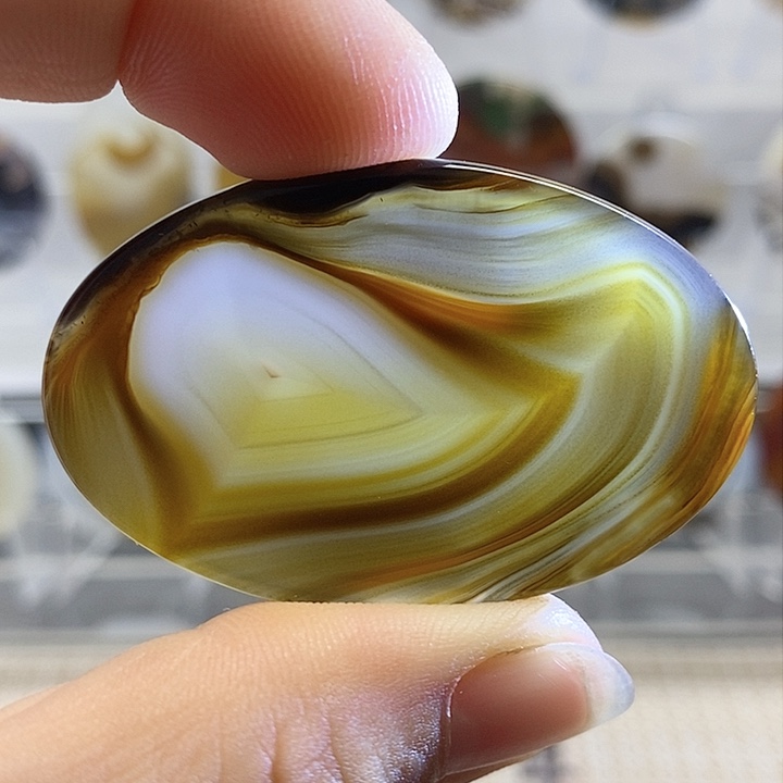 未镶嵌颈饰玛瑙/玉髓