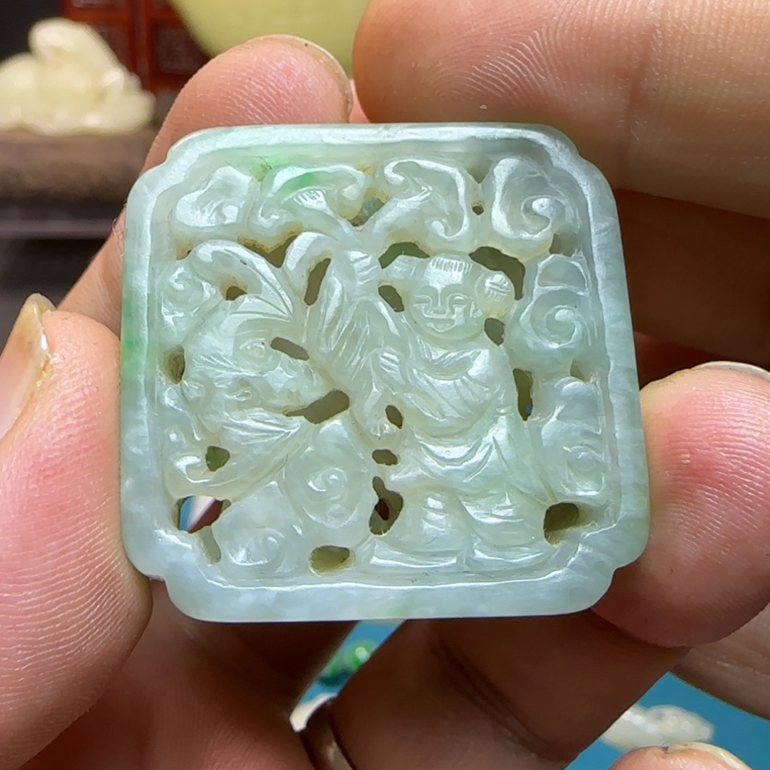 翡翠吊坠(不含链)未镶嵌