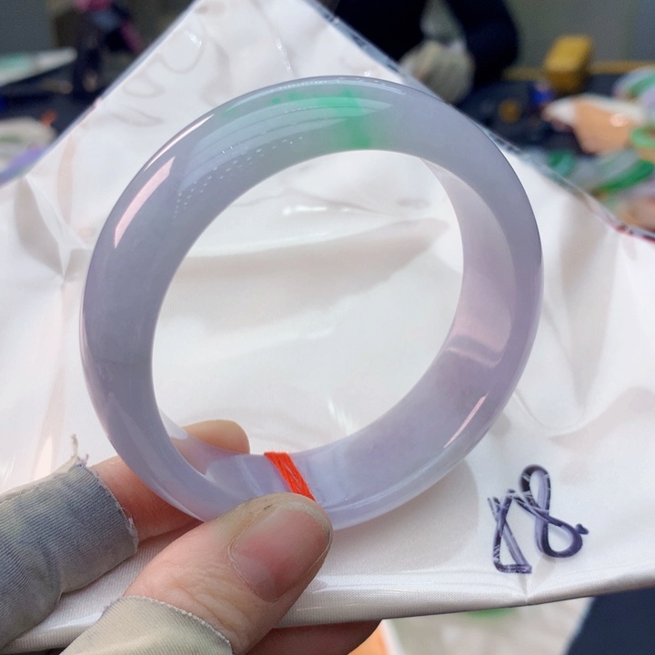 翡翠未镶嵌手镯翡翠手镯