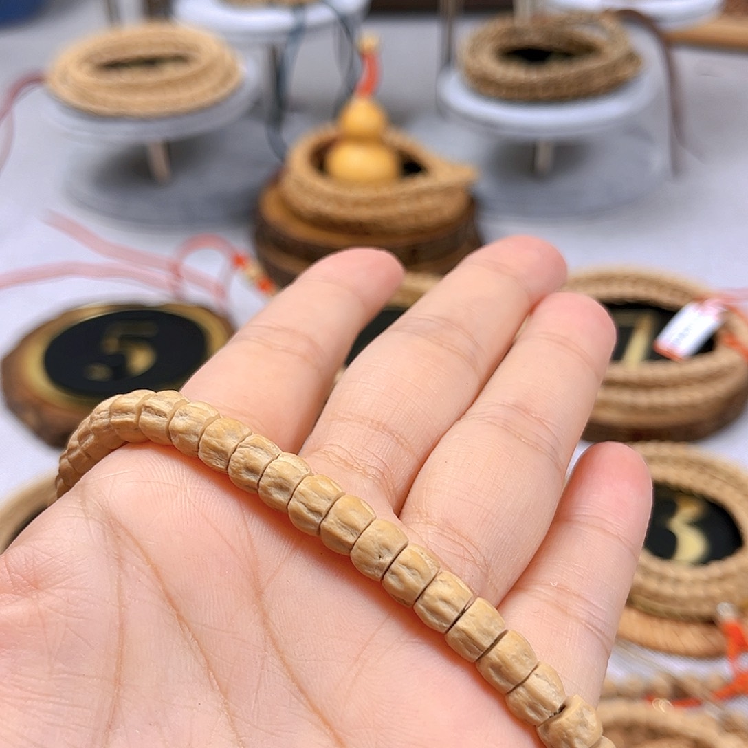 柏香籽/百香籽吊坠宁**远