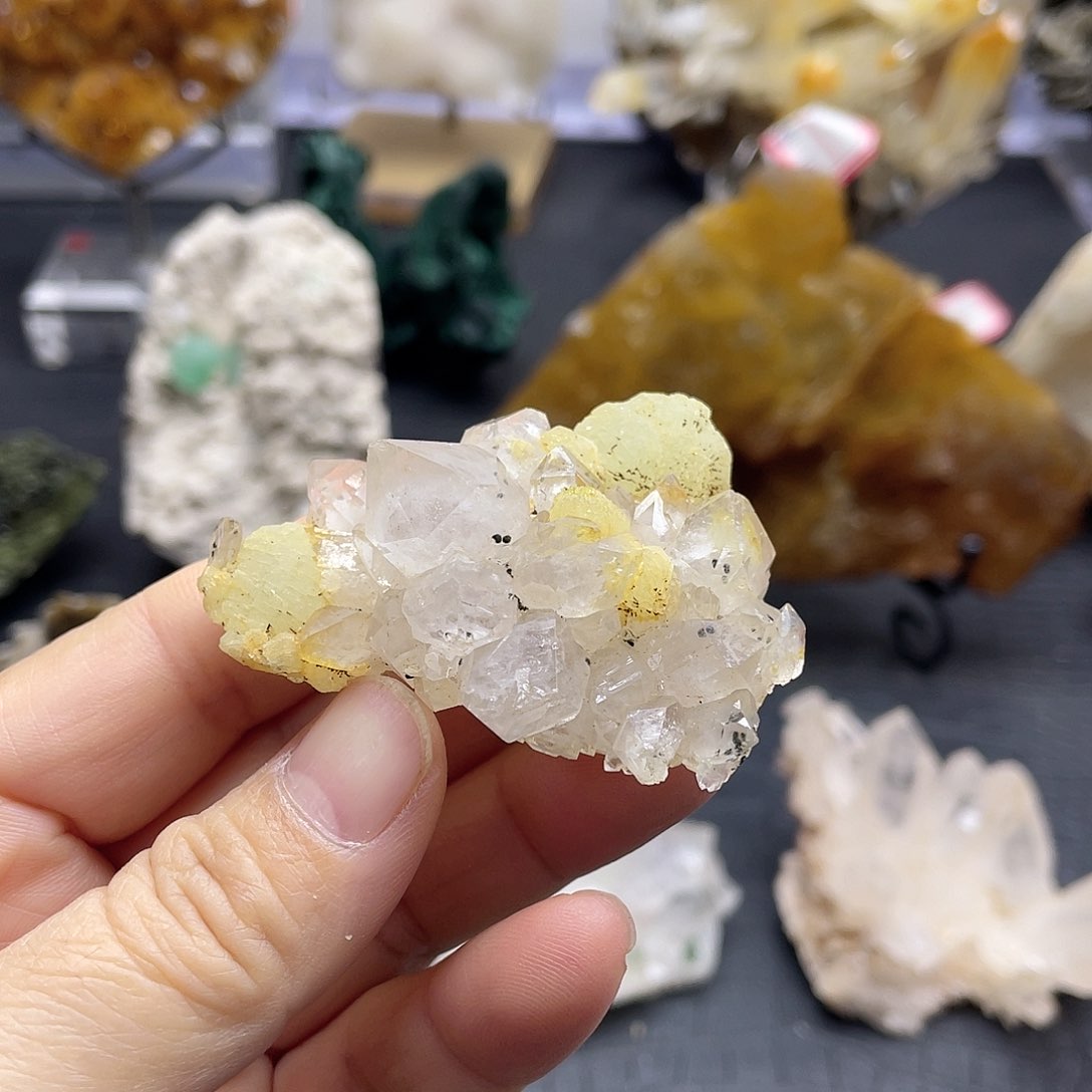 5坦桑石（处理）摆件