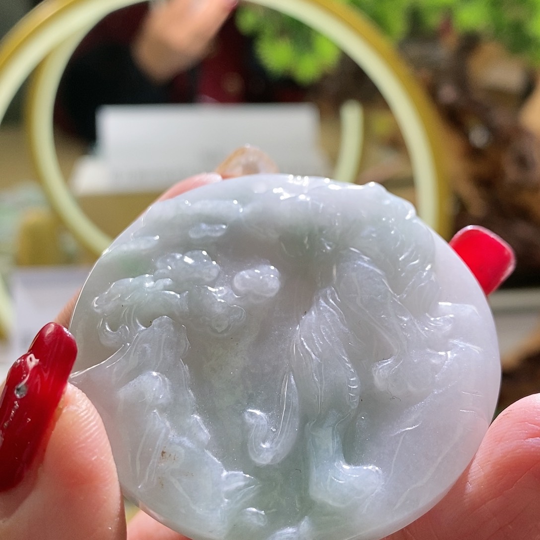 【闪购商品】翡翠颈饰未镶嵌虎