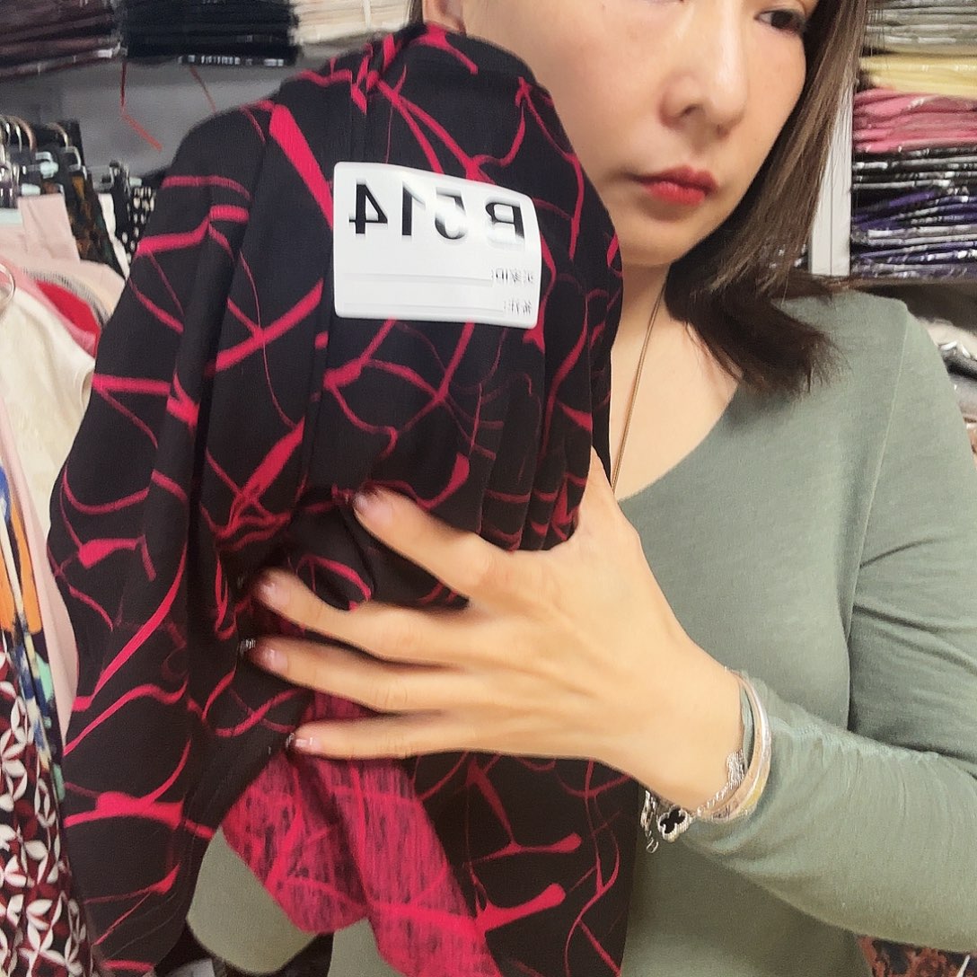 嘴***扬514羊毛特价上衣一件