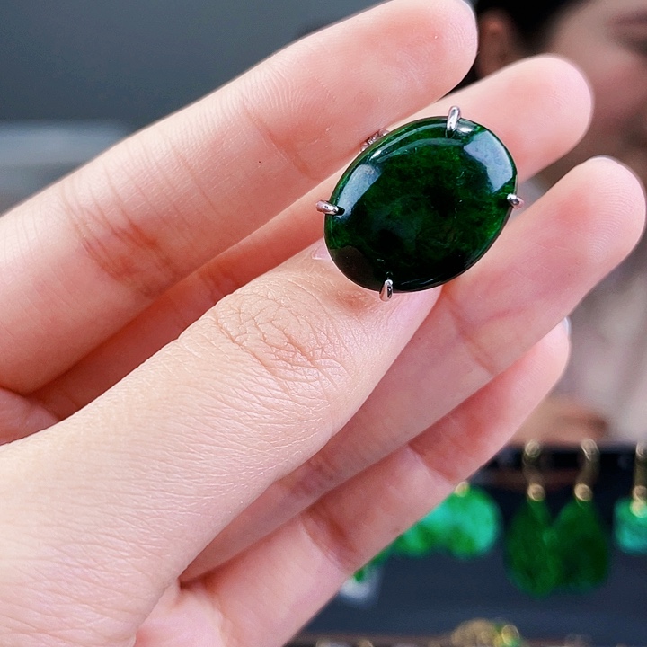 翡翠戒指银S925镶嵌饰品