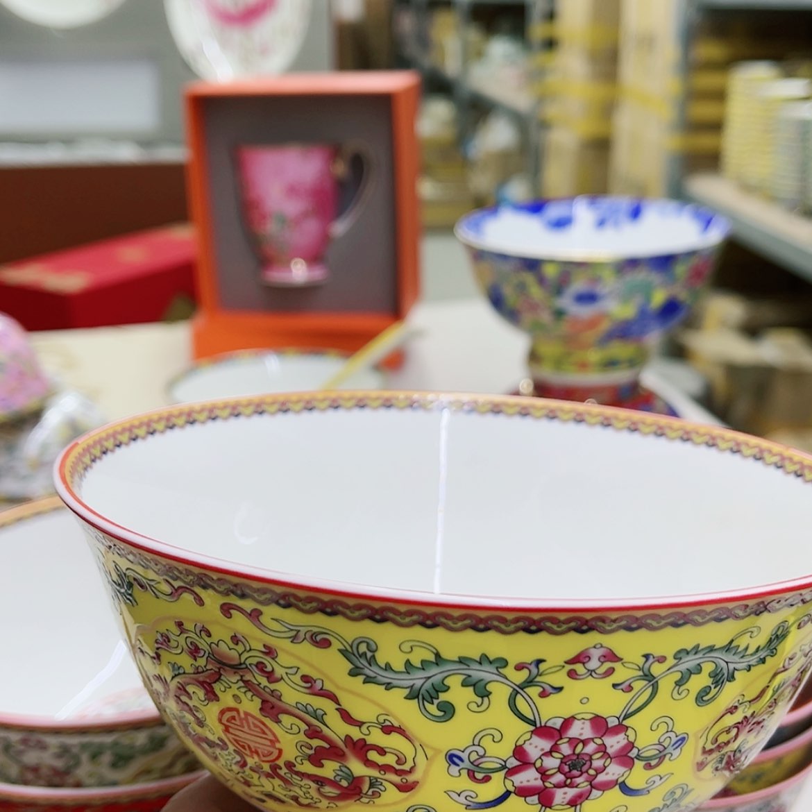 【闪购商品】珐琅6英寸碗1个………