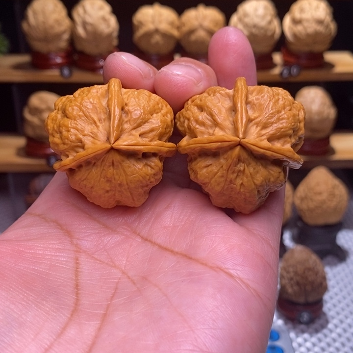 木质类云铁饕餮三棱135号