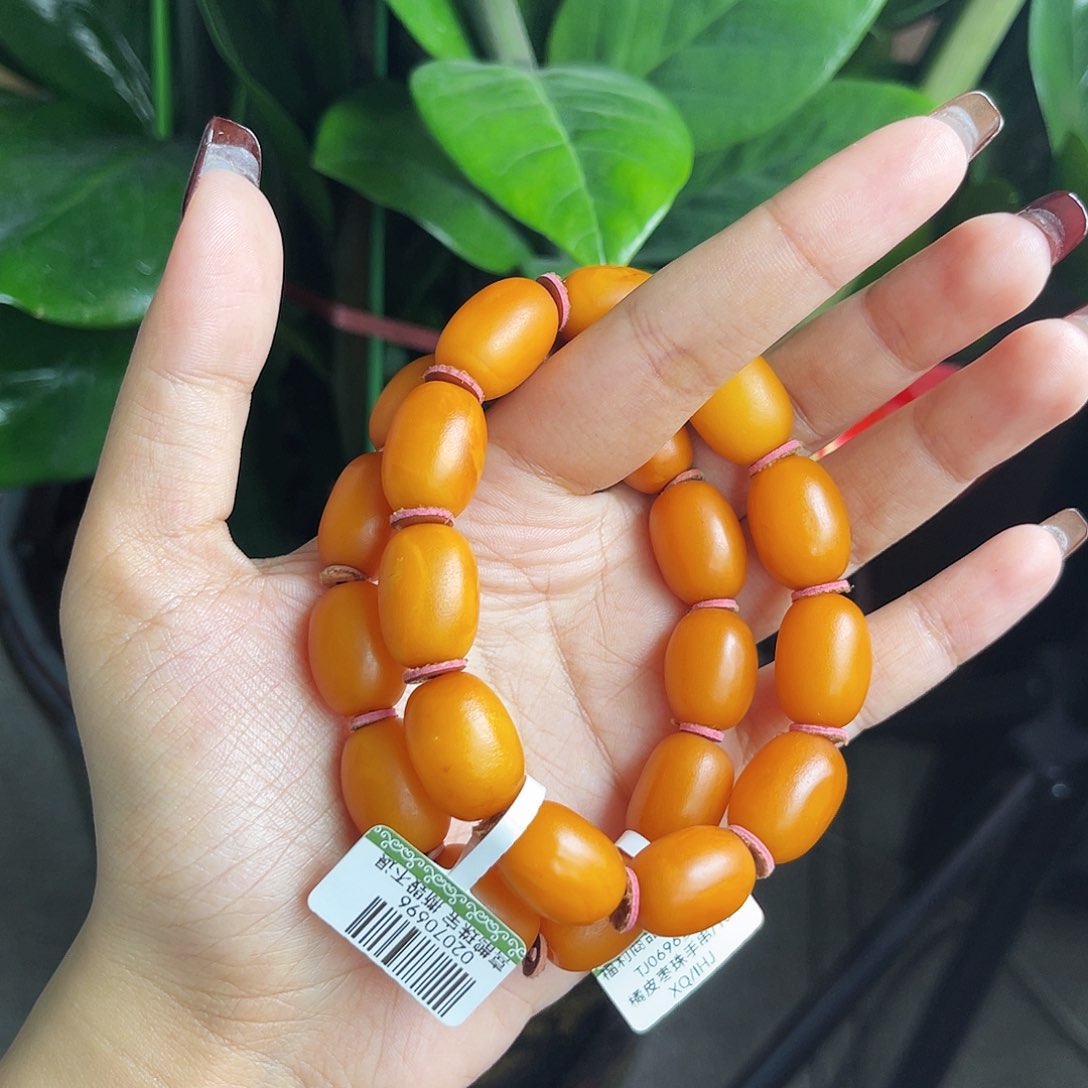 琥珀手链未镶嵌多样性发其一