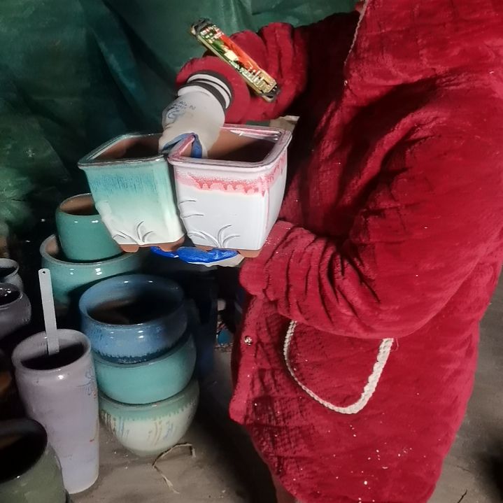 红陶口15高16瑕疵