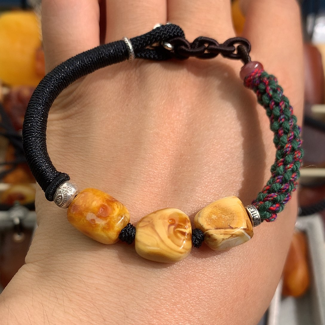 蜜蜡裸石未镶嵌你