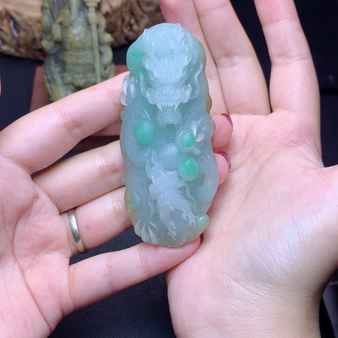 定制翡翠未镶嵌卡**稀翡翠