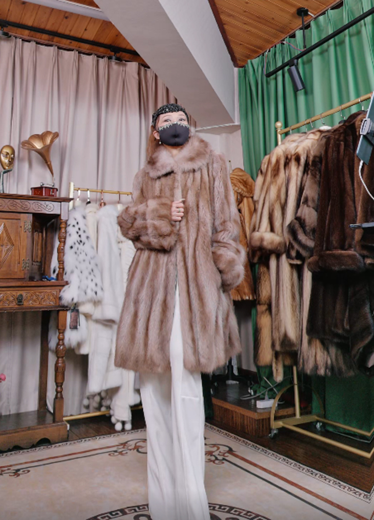 HB-103  12090中长款中码花色卡布奇诺浅棕色大衣