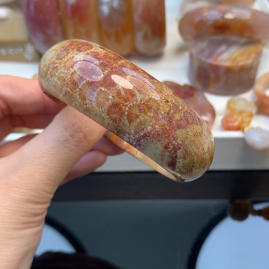 硅化珊瑚（珊瑚玉）手镯未镶嵌x****m