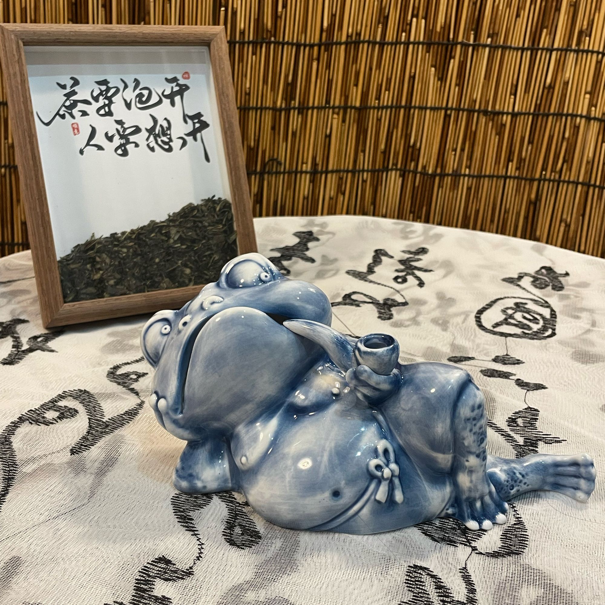 蟾仙儿烟斗金蟾大佬鬼迷日眼茶宠香炉景德镇创意招财装饰茶具摆件