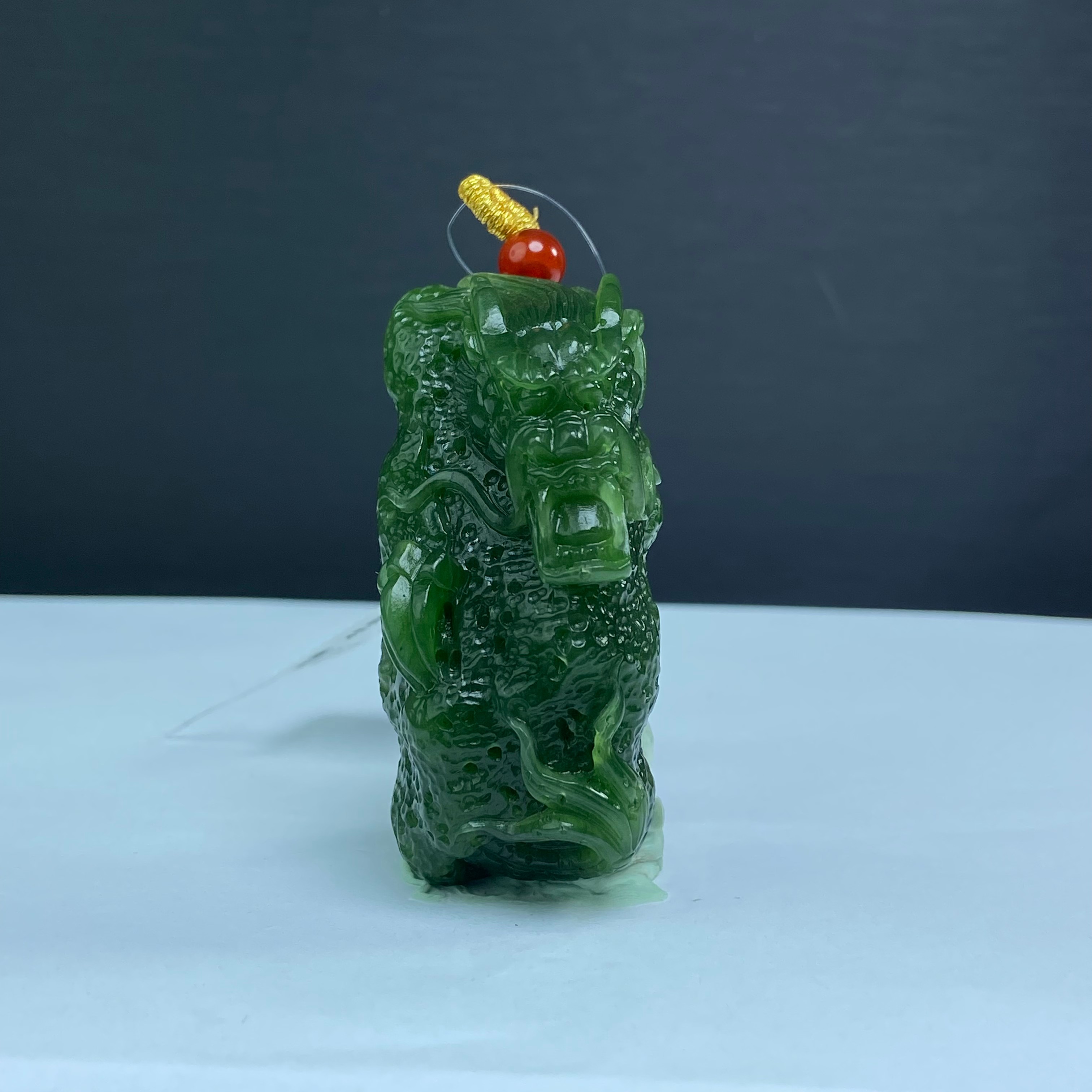 MW4018 和田玉听龙吟玉