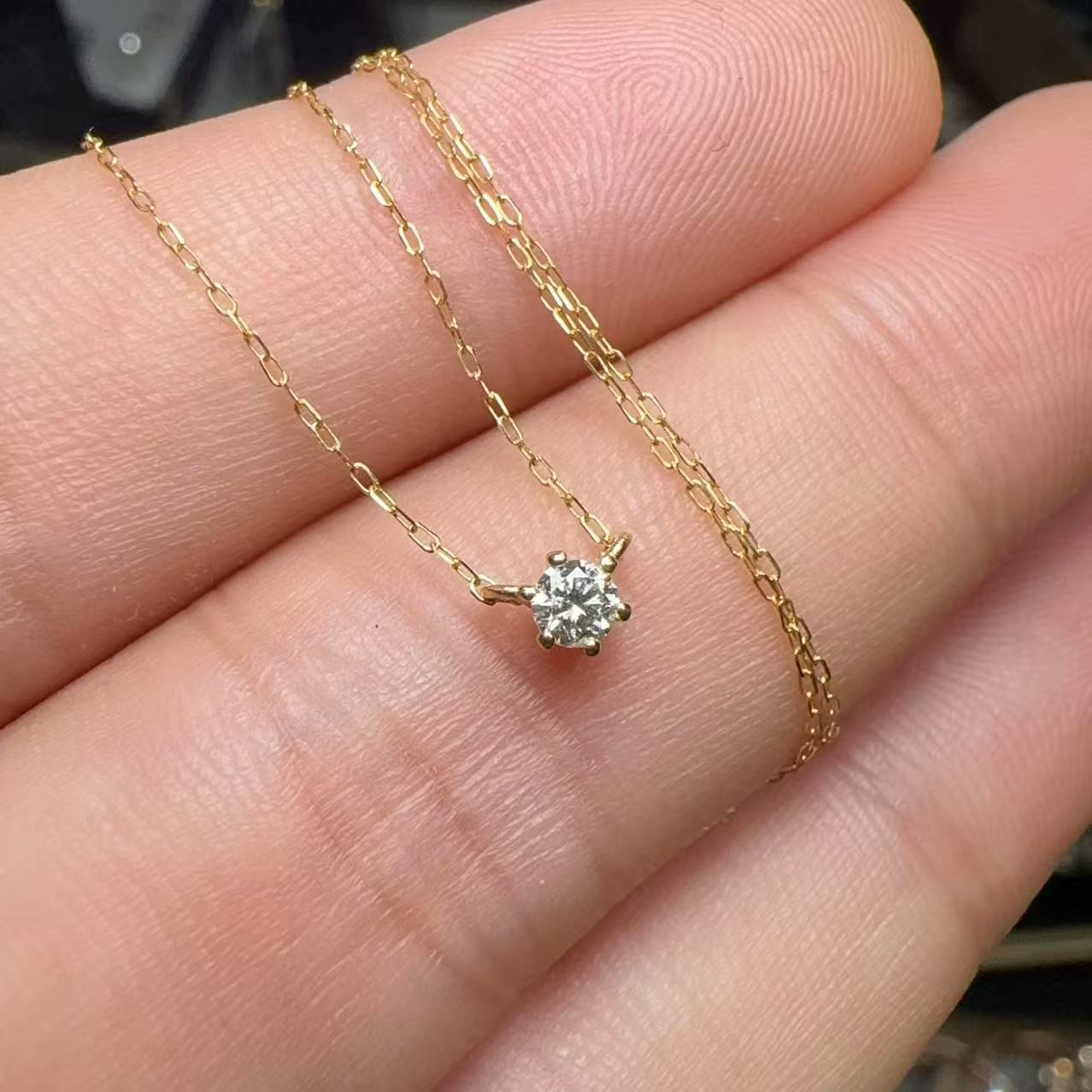 18k金镶嵌天然钻石独钻10分经典六爪镶套链XC