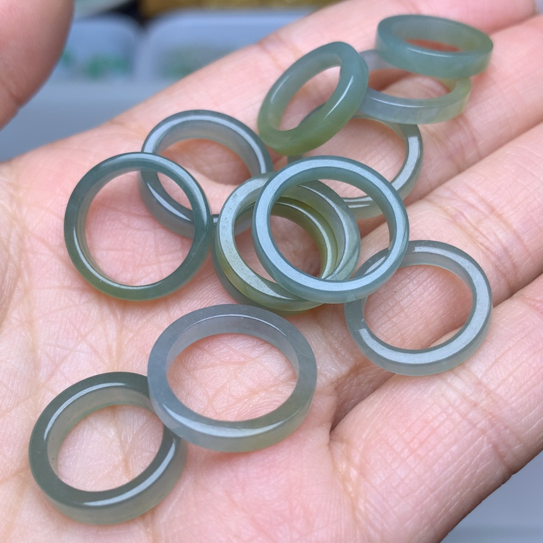 【闪购商品】翡翠手链未镶嵌卡16直切跑环10个