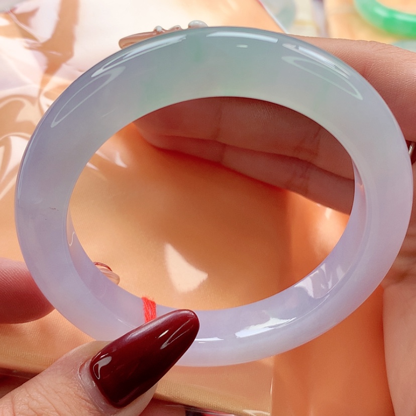 【闪购商品】翡翠手镯未镶嵌师妹半山水冰春彩