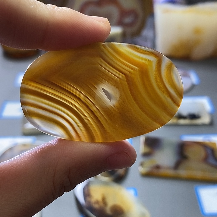 玛瑙/玉髓未镶嵌珠宝半成品148