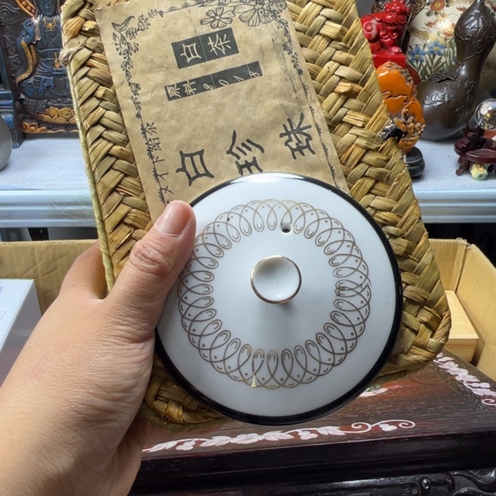 琉璃手工艺品陌***?琉璃琉璃琉璃琉璃