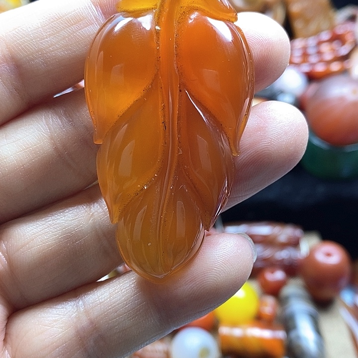 玛瑙/玉髓颈饰未镶嵌