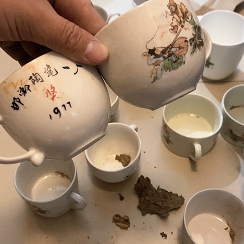 。摆件。烧制的问题都是正常的哦