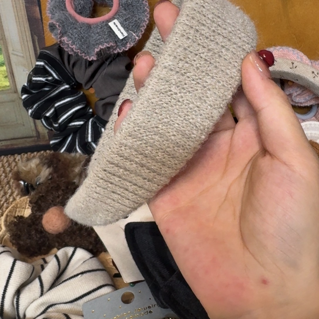 布艺铁合金卡其色针织发箍