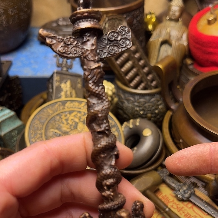 精美铜器批发档口