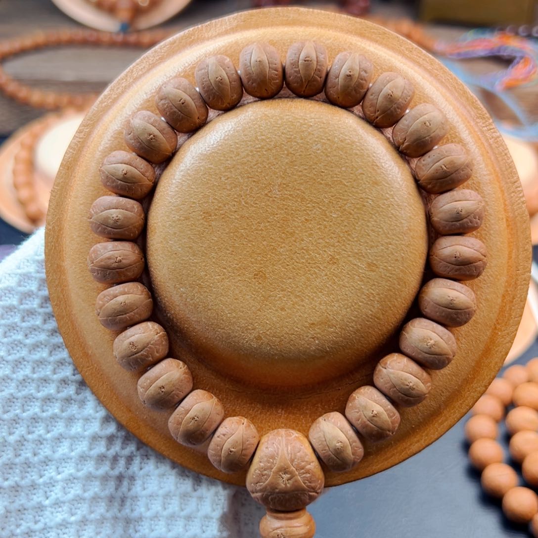 手串凤眼菩提精工藏式12mm老树籽