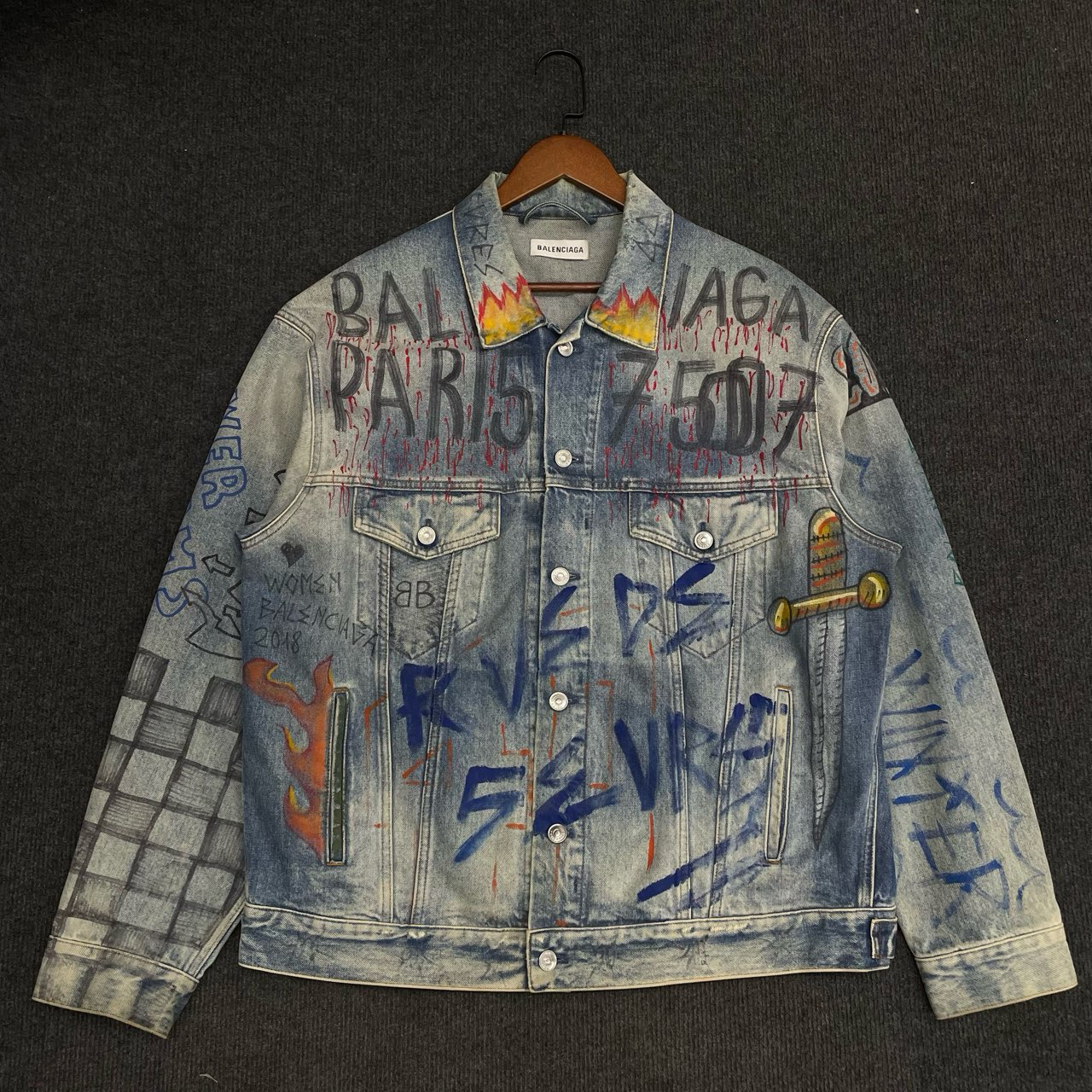 99新 Balenciaga/巴黎世家 超大款格子涂鸦休闲牛仔外套/36码