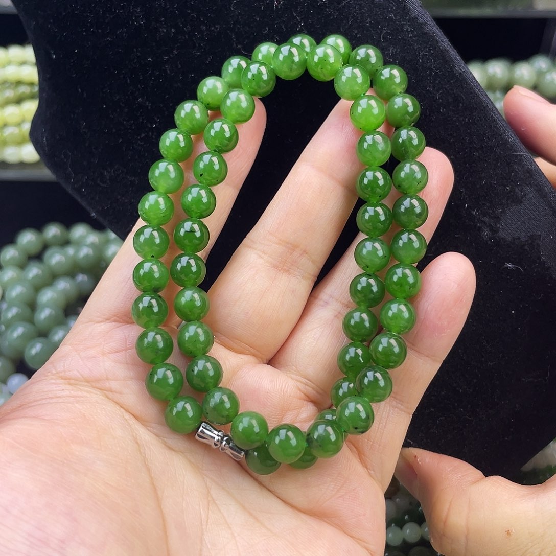 和田玉（碧玉）未镶嵌手链