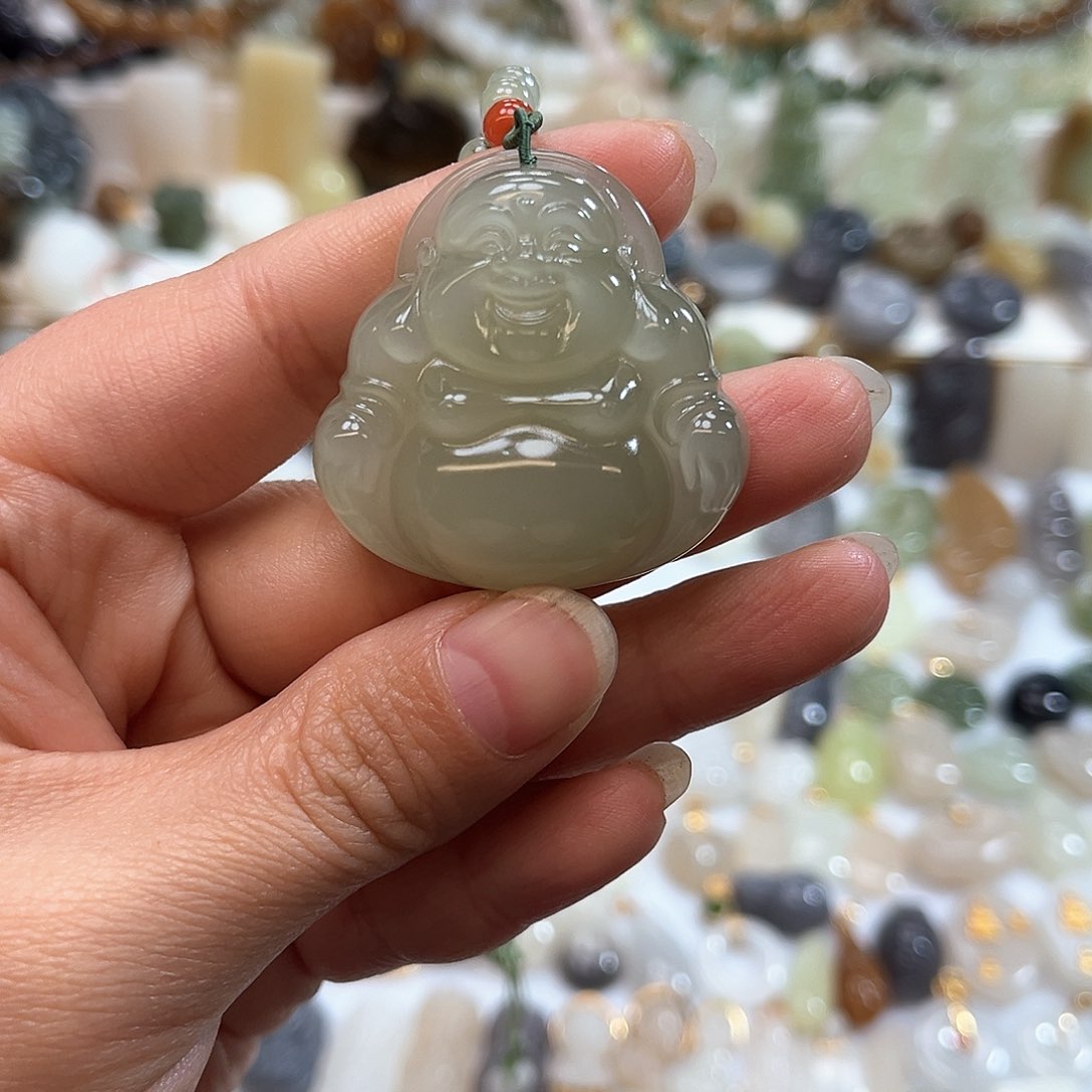 和田玉吊坠(赠链)未镶嵌L*