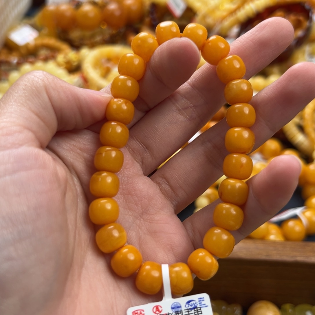 未镶嵌琥珀珠宝奇石