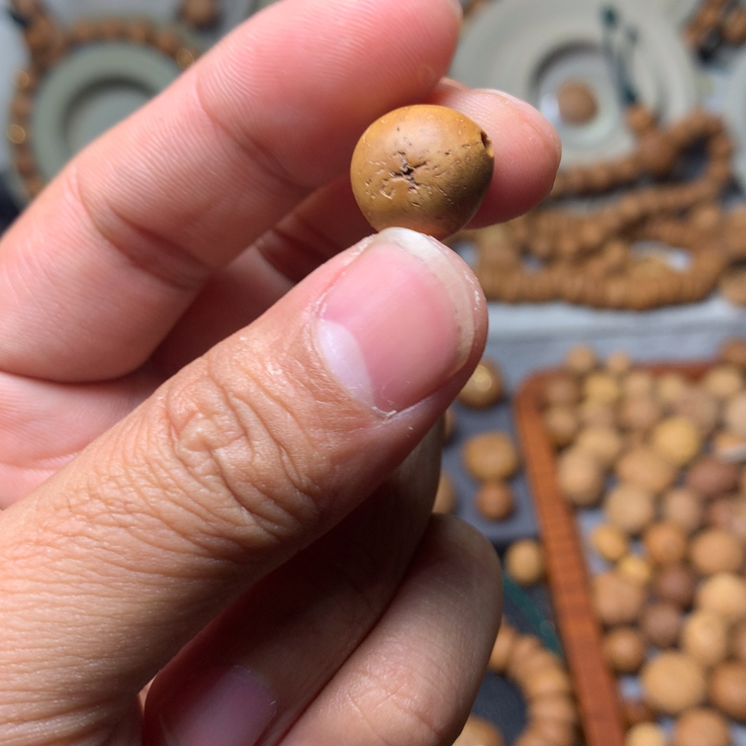 凤眼菩提吊坠?****己麒麟佛塔