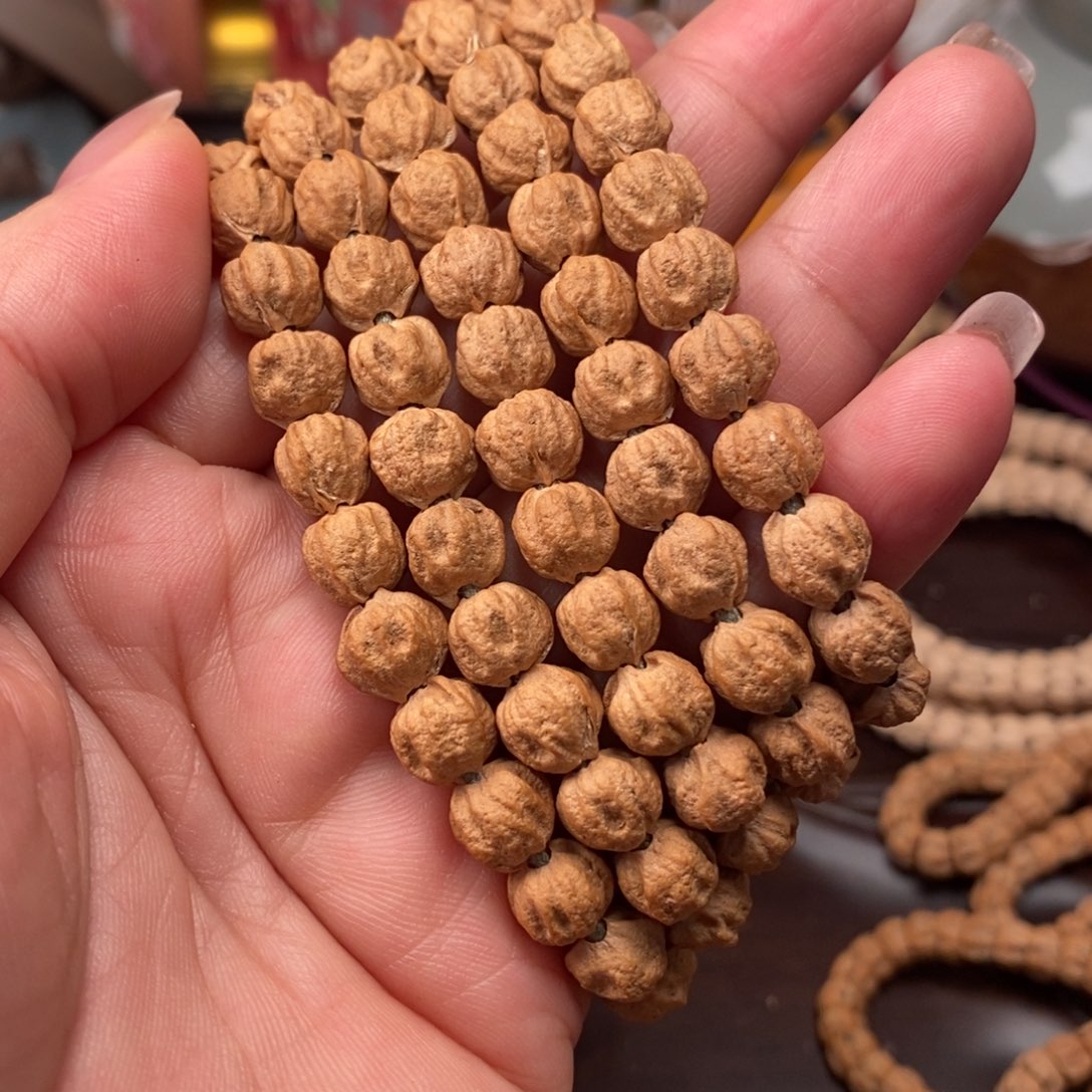 为***落柏香籽/百香籽吊坠