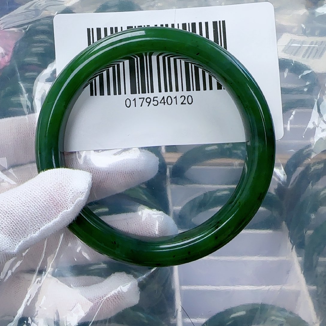 和田玉（碧玉）手镯未镶嵌62