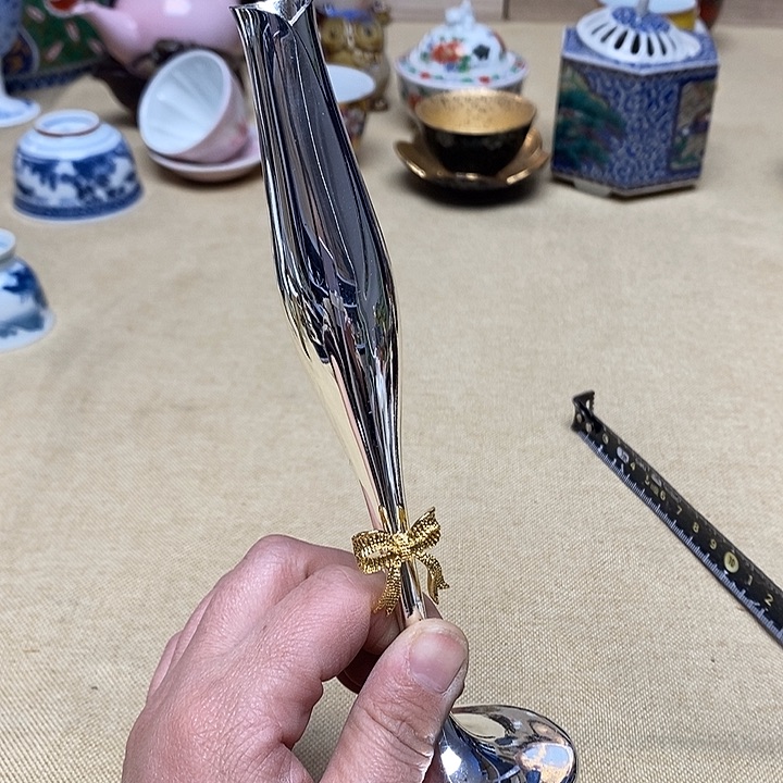 紫砂茶壶这个时候应该