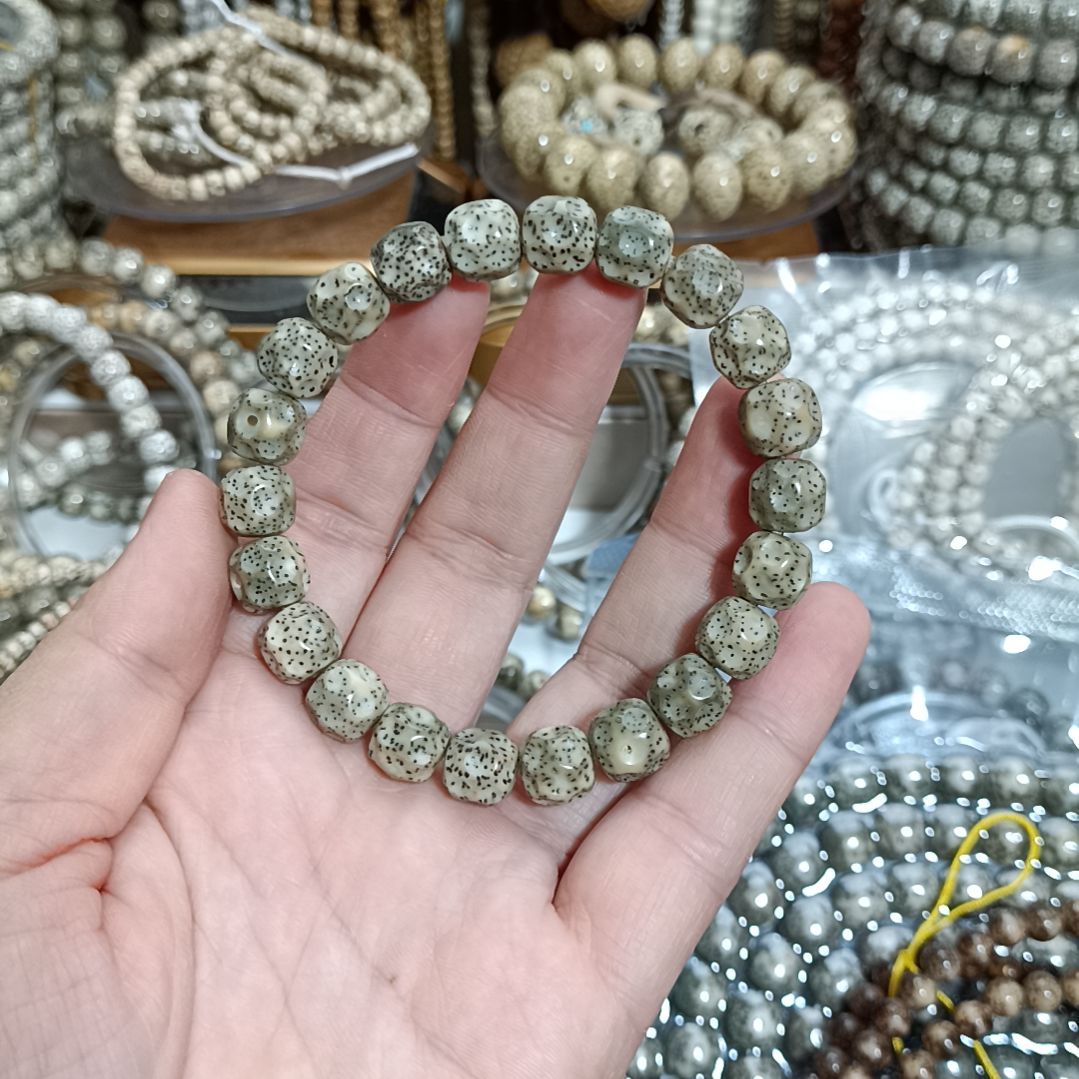 手串星月菩提82号