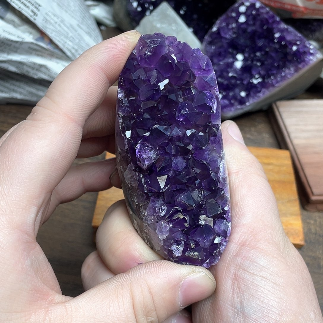 紫晶大型摆件（非配饰）未镶嵌