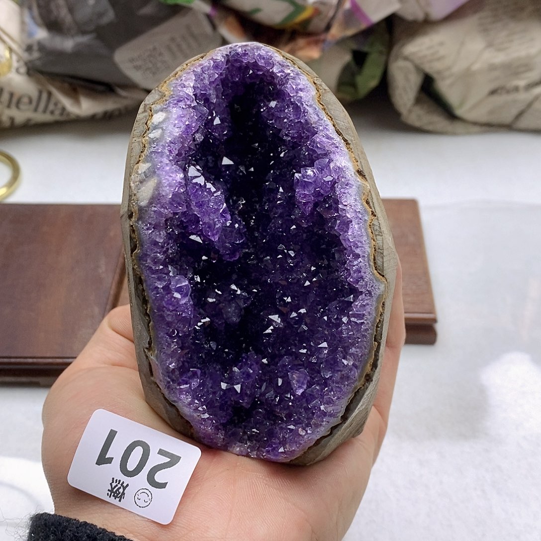 紫晶大型摆件（非配饰）未镶嵌