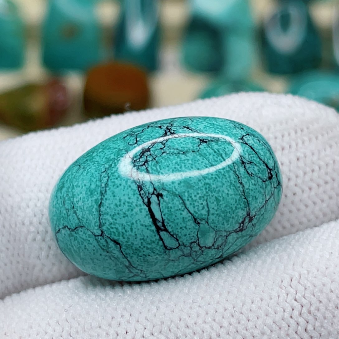 未镶嵌绿松石珠宝奇石