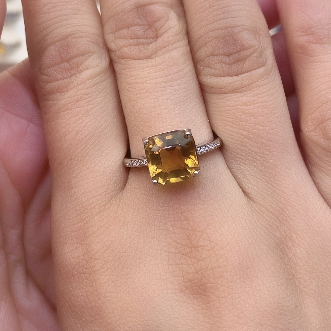 黄晶纯天然无优化黄水晶x银S925镶嵌薯***猫