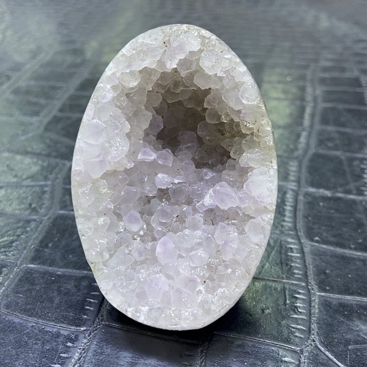 水晶水晶镇未镶嵌