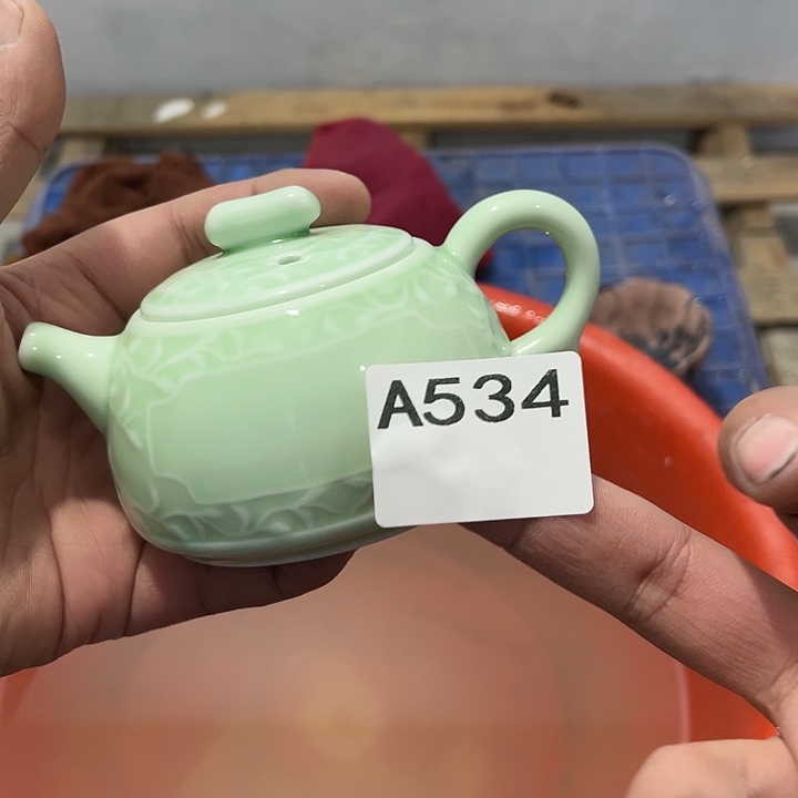 a***a茶具默认微瑕瓷器、茶具、壶、摆件，介意勿拍 