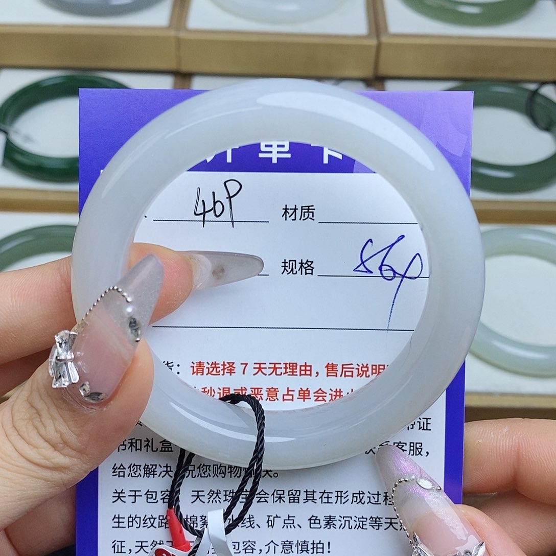 和田玉手镯未镶嵌QD