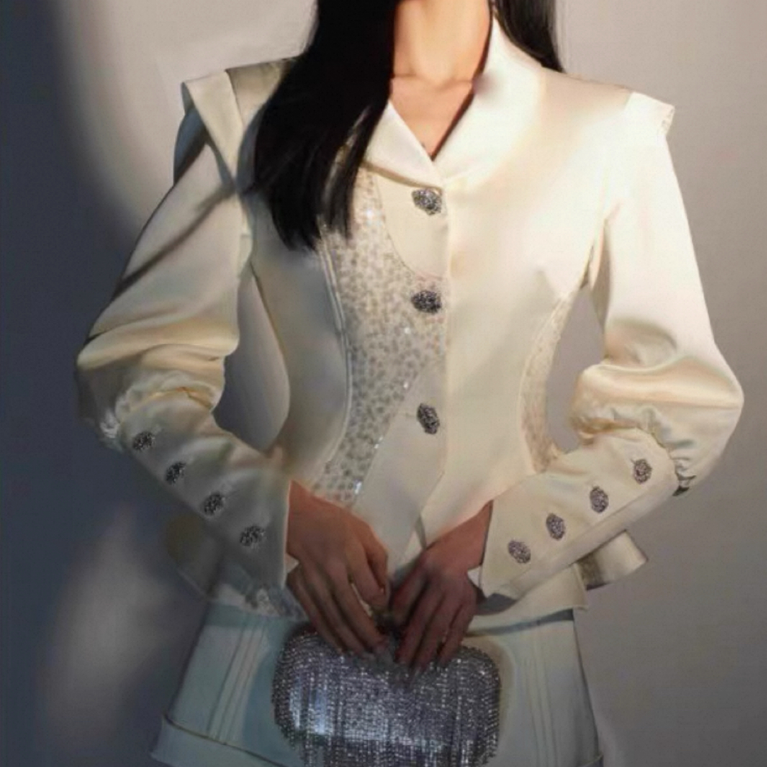 【猫本家】P白色亮片外套