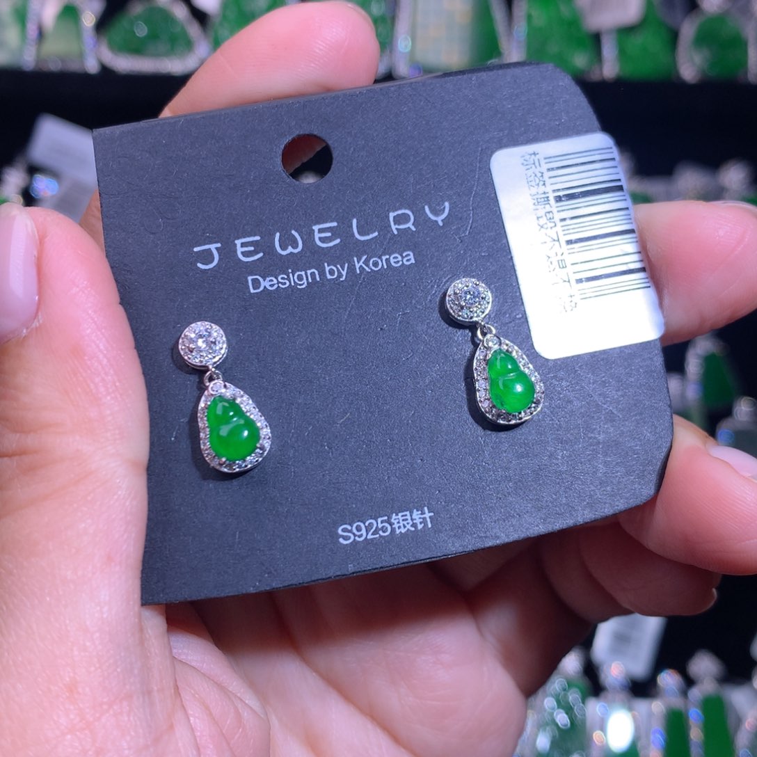【闪购商品】银S925镶嵌翡翠耳饰