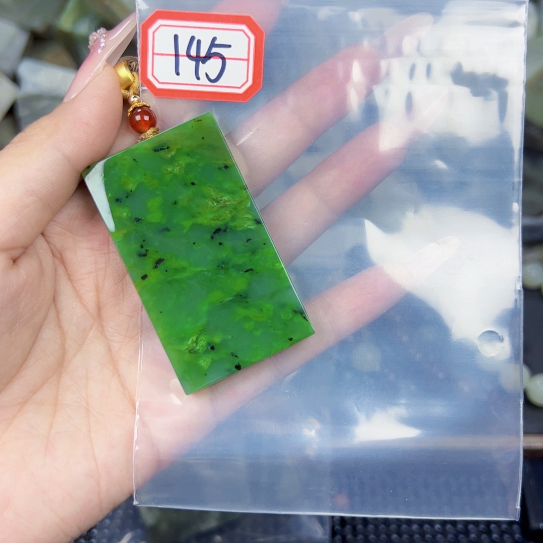 和田玉和田玉挂件未镶嵌