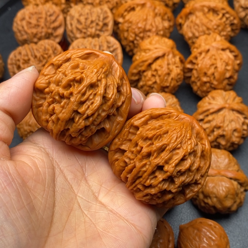 【闪购商品】文玩核桃把件43虎头